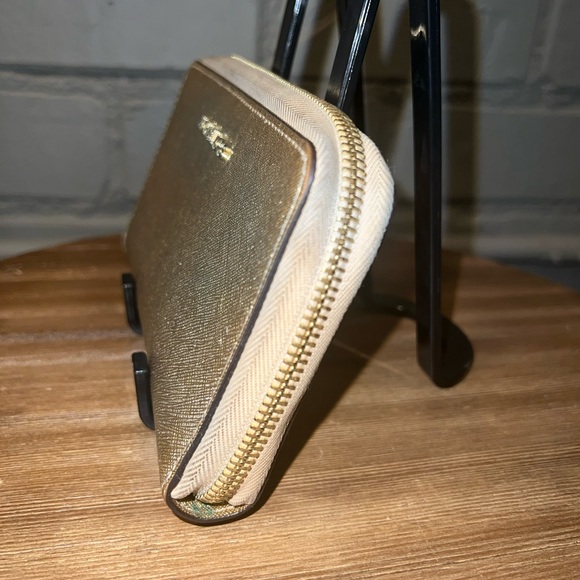 Michael Kors Gold Wallet - Picture 8 of 13